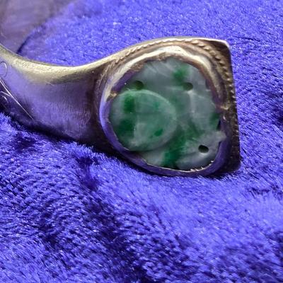 LOT 89J: Sterling Silver and Jade Cuff Bracelet / 37.4 gtw