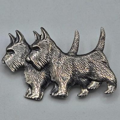 LOT 95J: Vintage Sterling Silver Brooches/ 27.3 gtw