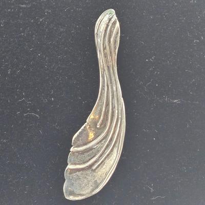 LOT 95J: Vintage Sterling Silver Brooches/ 27.3 gtw