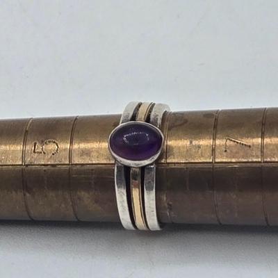 LOT 97J: Four Sterling Silver Rings and One Adjustable Toe Ring / 14.5 gtw