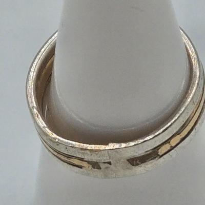 LOT 97J: Four Sterling Silver Rings and One Adjustable Toe Ring / 14.5 gtw