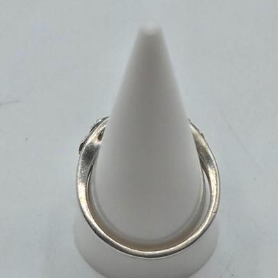 LOT 97J: Four Sterling Silver Rings and One Adjustable Toe Ring / 14.5 gtw