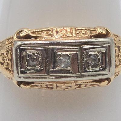 LOT 98J: Stunning 14k Gold Diamond Ring Size 6/ 2.2 gtw