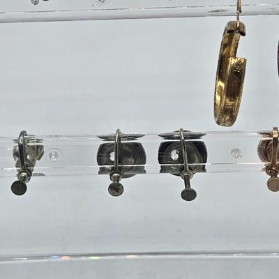 LOT 100J: Multiple Pairs of Pierced and Clip Earrings