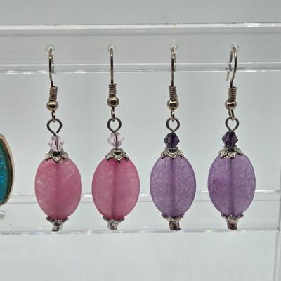 LOT 100J: Multiple Pairs of Pierced and Clip Earrings
