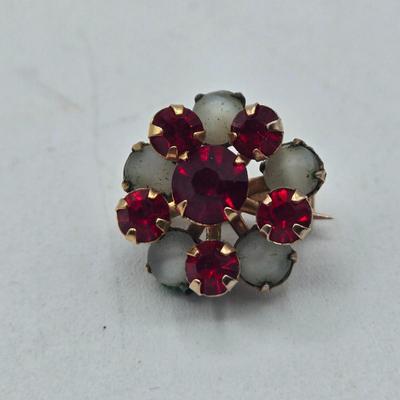 LOT 101J: Convertible Necklace and Multiple Pins