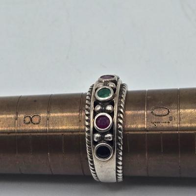 LOT 102J: Four Sterling silver Rings / 22.1 gtw