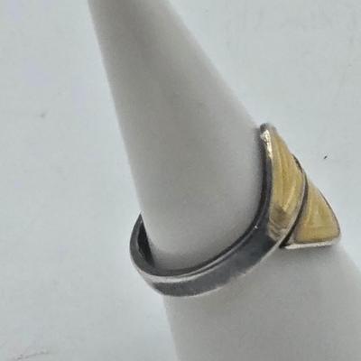 LOT 102J: Four Sterling silver Rings / 22.1 gtw