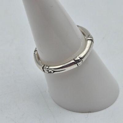 LOT 102J: Four Sterling silver Rings / 22.1 gtw