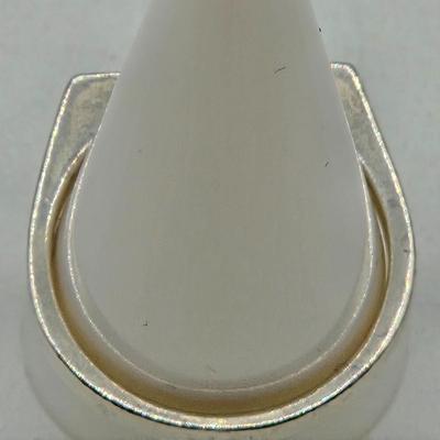 LOT 104J: Three Sterling Silver Rings / 16.8 gtw