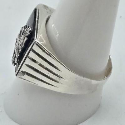 LOT 104J: Three Sterling Silver Rings / 16.8 gtw