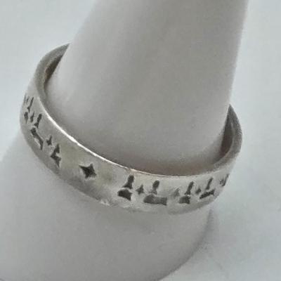 LOT 104J: Three Sterling Silver Rings / 16.8 gtw