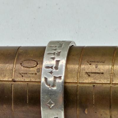 LOT 104J: Three Sterling Silver Rings / 16.8 gtw