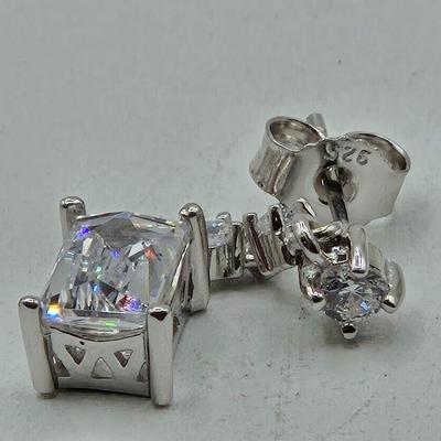 LOT 105J: Multiple Pairs of Sterling Silver Earrings / 14.0 gtw