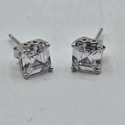 LOT 105J: Multiple Pairs of Sterling Silver Earrings / 14.0 gtw