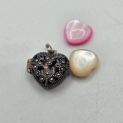 LOT 106J: Heart Shaped Sterling Silver Pendant and Three Lockets, One with Three Changeable Stones / 22.3 gtw