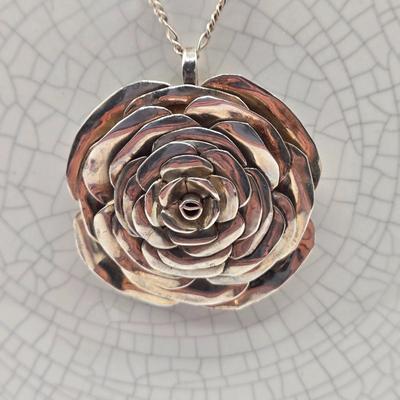 LOT 110J: Beautiful Silver Rose Pendant on 20 Inch Sterling Silver Chain / 23.2 Grams