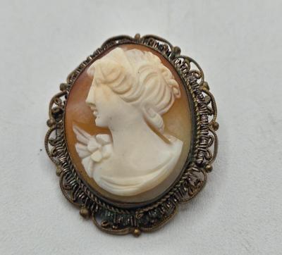 LOT 111J: Antique and Vintage Jewelry Collection