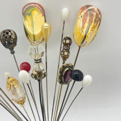 LOT 125: Antique / Vintage Stick Pins