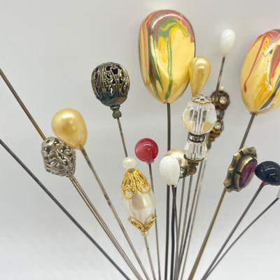 LOT 125: Antique / Vintage Stick Pins