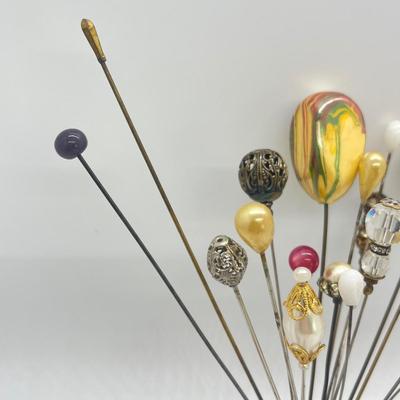 LOT 125: Antique / Vintage Stick Pins