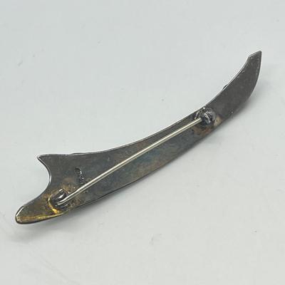 LOT 127: Sterling Silver Pins / Brooches - 33.6 gtw