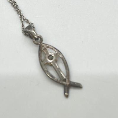 LOT 128: Sterling Silver Religious Pendants and Necklaces - 29.8 gtw