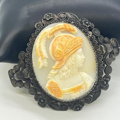 LOT 130: Vintage / Antique Brooches - Silver Cameo and Gold Vermeil over 800 Silver Fan