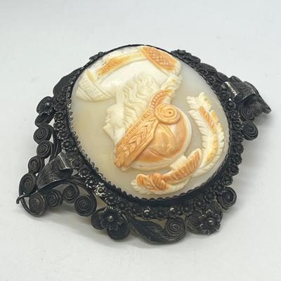 LOT 130: Vintage / Antique Brooches - Silver Cameo and Gold Vermeil over 800 Silver Fan