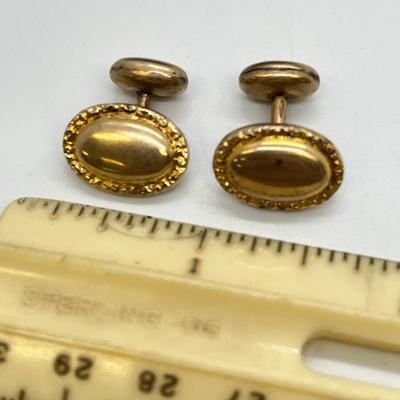 LOT 131: Vintage 14K Gold (Acid Tested) Cuff Links and Shirt Button Studs - 5.5 gtw