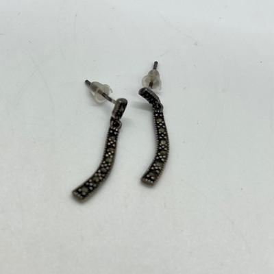 LOT 132: Sterling Silver Earrings - Marcasites and More - 13.4 gtw.