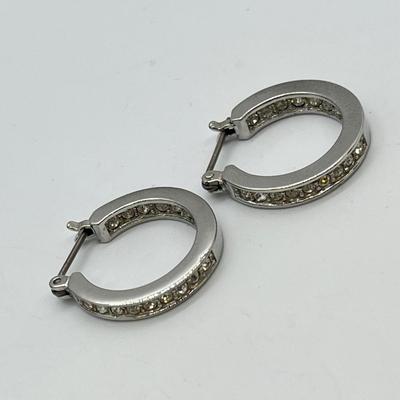 LOT 133: Sterling Silver Pierced Earrings - 15.8 gtw
