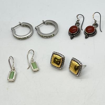 LOT 133: Sterling Silver Pierced Earrings - 15.8 gtw