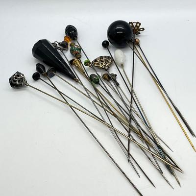 LOT 135: Vintage / Antique Stick Pins / Hat Pins