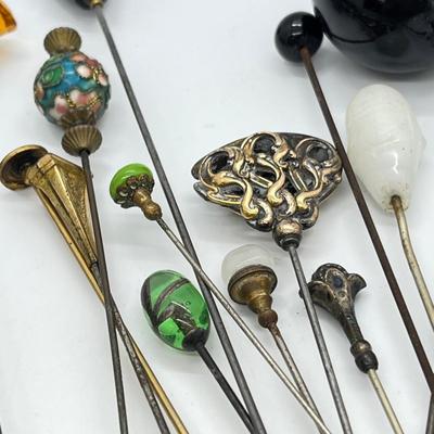 LOT 135: Vintage / Antique Stick Pins / Hat Pins