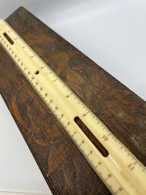 LOT 135: Vintage / Antique Stick Pins / Hat Pins
