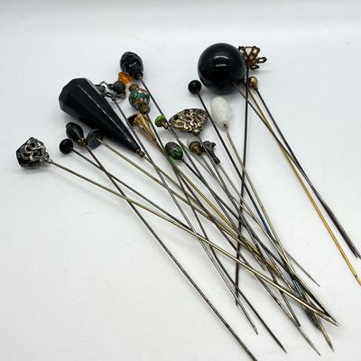 LOT 135: Vintage / Antique Stick Pins / Hat Pins