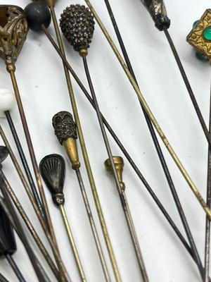 LOT 136: Vintage / Antique Hat Pins / Stick Pins