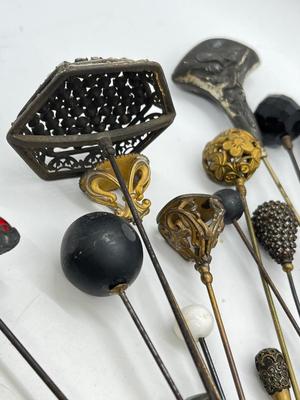 LOT 136: Vintage / Antique Hat Pins / Stick Pins