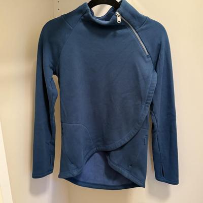 Athleta, Mountain Hardware & More Women’s Activewear, Size XS (UGB2-HS)