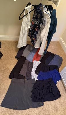 Athleta, Mountain Hardware & More Women’s Activewear, Size XS (UGB2-HS)
