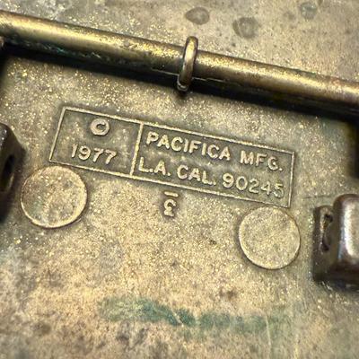 KISS Pacifica Love Gun Vintage Belt Buckle (K-HS)