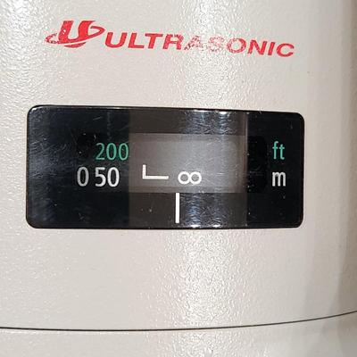 Canon EF 800mm 1:5.6 L IS USM Ultrasonic lens 12819 with Trunk and Cover