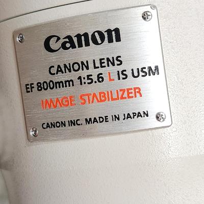 Canon EF 800mm 1:5.6 L IS USM Ultrasonic lens 12819 with Trunk and Cover