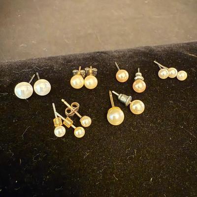 Pearls & More Elegant Jewelry (K-HS)