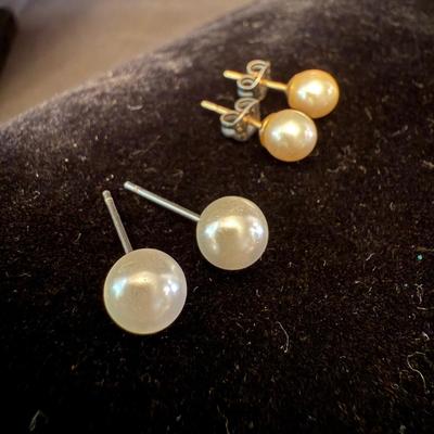 Pearls & More Elegant Jewelry (K-HS)