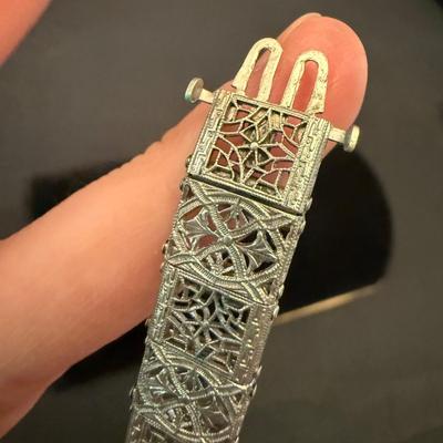 Pearls & More Elegant Jewelry (K-HS)