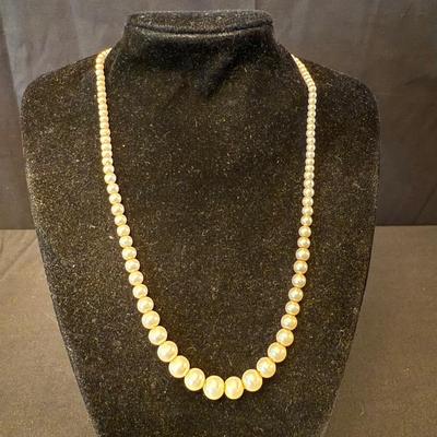 Pearls & More Elegant Jewelry (K-HS)