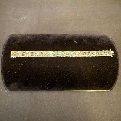 Pearls & More Elegant Jewelry (K-HS)