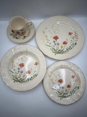 Mikasa Fine Ivory “Margaux” Dinnerware Set (Service for 4)